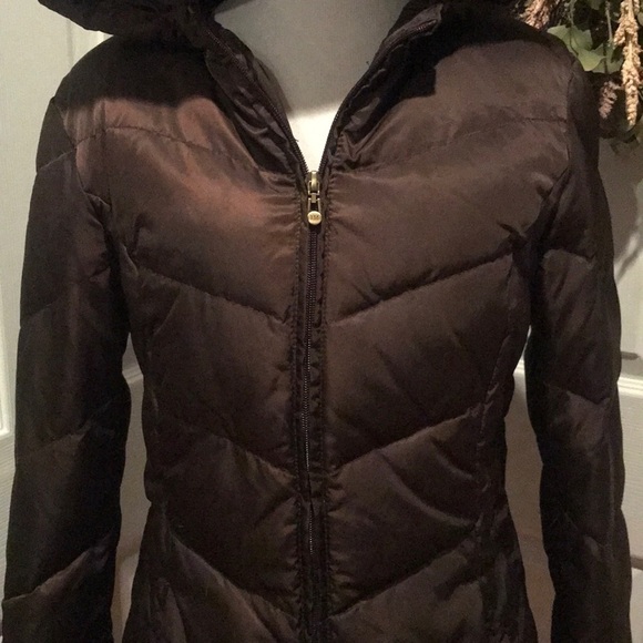 Brown warm coat with down insulation - Picture 2 of 8